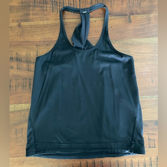 LULULEMON top - Picture 1 of 4